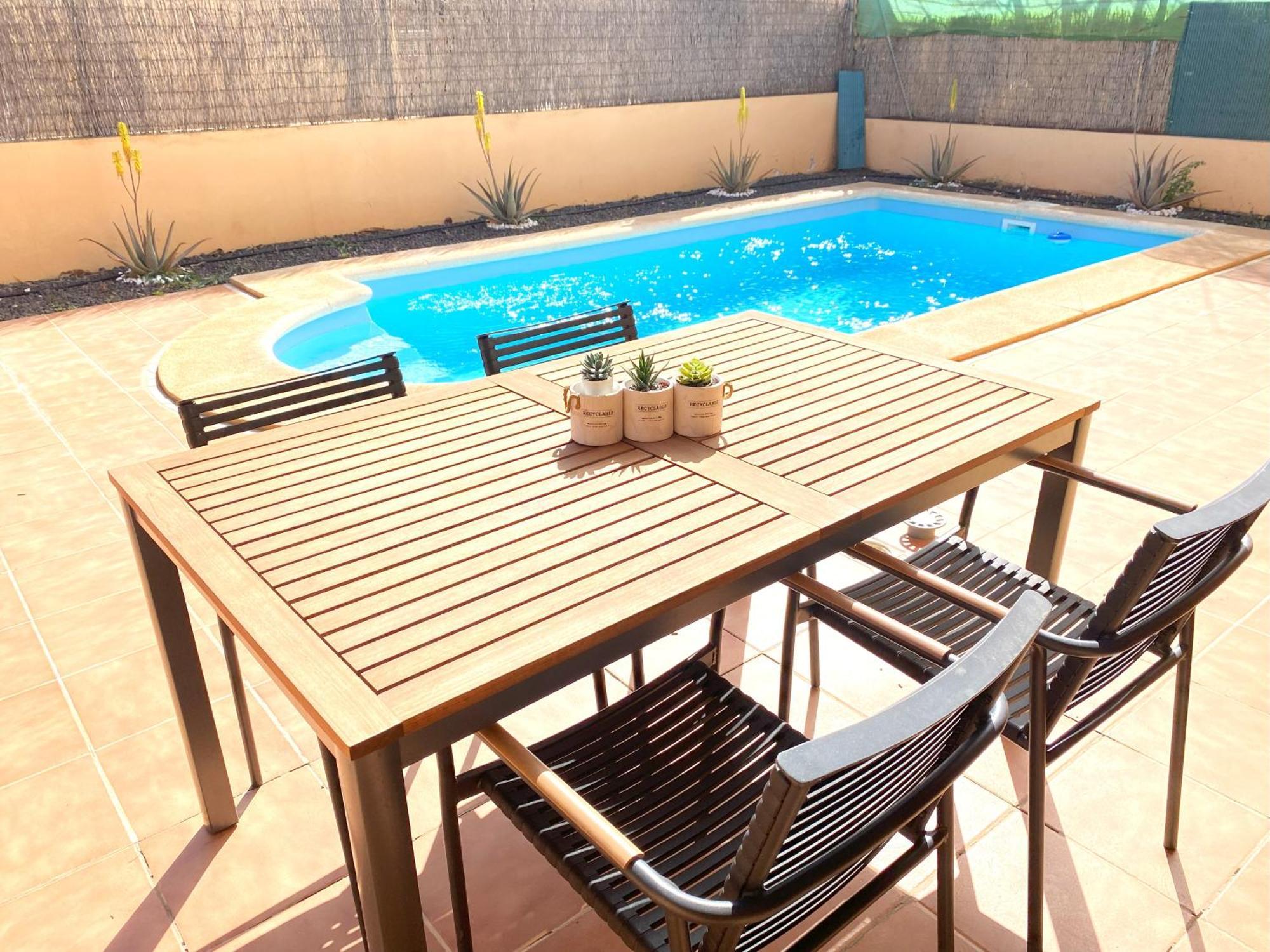 Villa Marlau Con Piscina Privada La Oliva Bagian luar foto